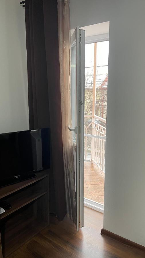 Orange House Apartment Timisoara Luaran gambar